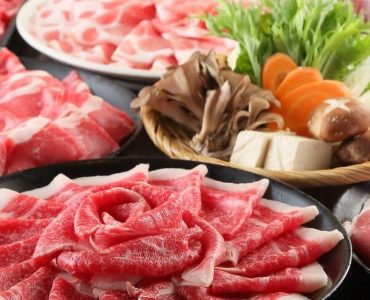 牛肉・豚肉・お野菜の盛り合わせ