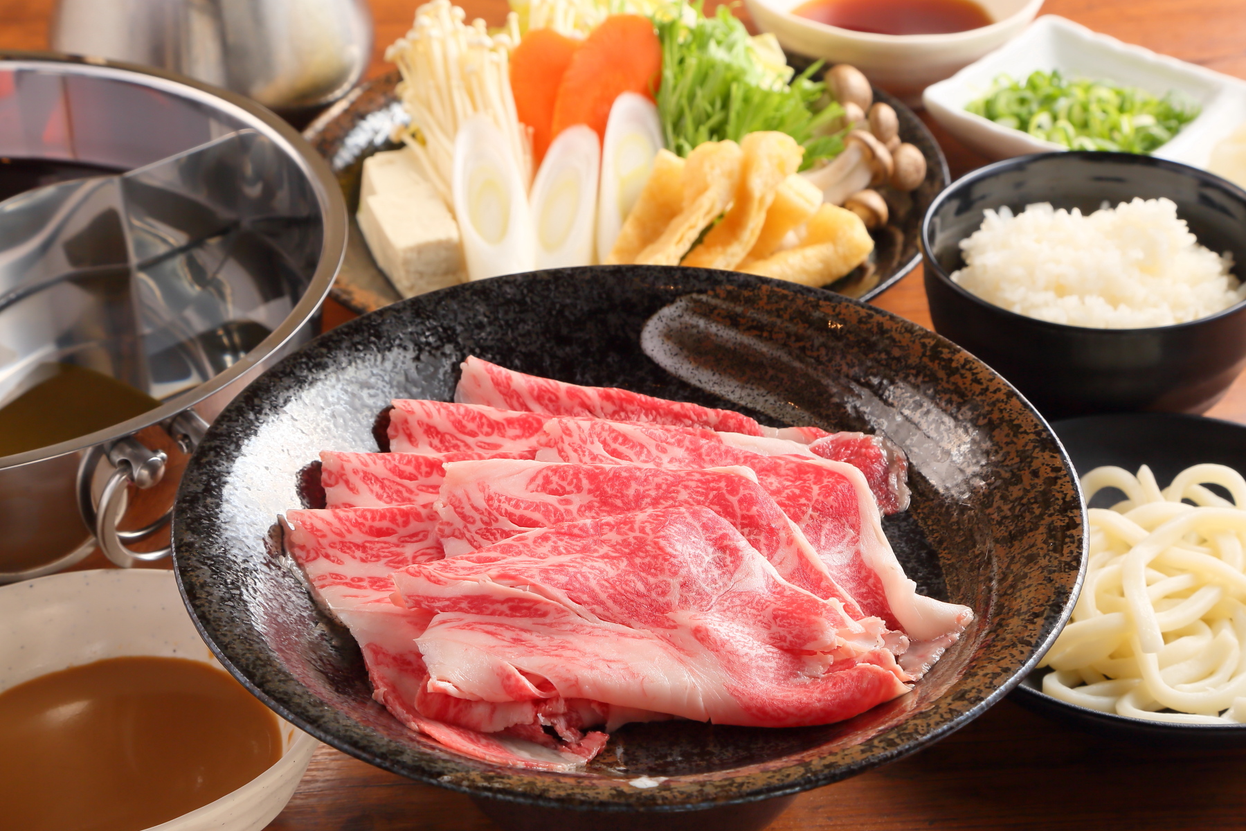 ディナー もつ鍋＆牛＆鶏肉 食べ放題コース